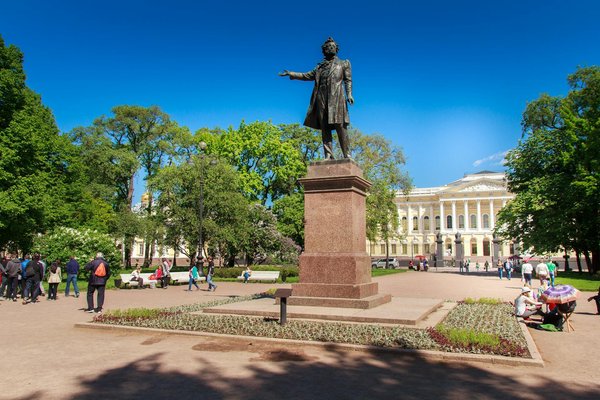 Quelles croisières offrent des visites des plantations de thé en Chine?